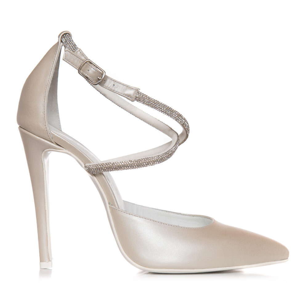 Pantofi stiletto pentru mireasă din piele naturală albă cu cristale, realizați la comandă de la mărimea 31, Veronesse Alba