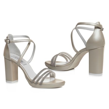 Pereche sandale Grace Nelly ivory sidef cu cristale