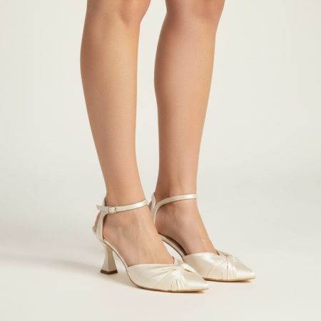 Pantofi mireasă Selis satin crem purtați, interior piele naturală, realizați pe comandă în România